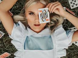 It's a Mad World: Eerie + Enchanting Alice In Wonderland-Inspired Editorial