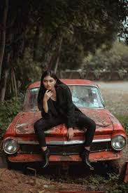 The party sometimes refers to it as the old girl, apparently as a habit picked up from cindy aurum. 30 000 Best Broken Car Photos 100 Free Download Pexels Stock Photos