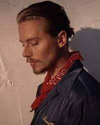 Meet cole sprouse's new girlfriend ari fournier. Cole M Sprouse Colesprouse Twitter