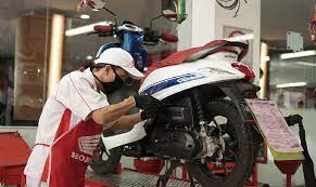Servis dipercayai dilakukan oleh perodua service center dealer cawangan jalan ipoh dan barangan yang ditukar semasa 10,000 km mileage tidak sepatutnya ditukar. Daftar Harga Servis Motor Honda Di Ahass Mulai Dari Rp45 Ribu