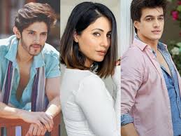 Hina khan is an indian television actress. Hina Khan Says She Wouldn T Mind Romancing Mohsin Khan Or Rohan Mehra On Screen To Break Stereotypes