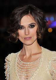 10 Wedding Hairstyle Ideas For Short Hair Because People With Short Hair Get Married Too Short Wedding Hair Wedding Hair Inspiration Wedding Guest Hairstyles