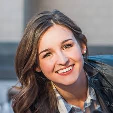 Rebecca Ward's Instagram, Twitter & Facebook