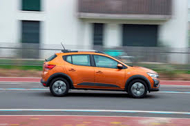 Dacia will produce until the end of the year 150 units of a special edition of the sandero stepway that will be called very limited edition. Fahrvorstellung Dacia Sandero Und Sandero Stepway Der Preis Ist Heiss Auto Medienportal Net