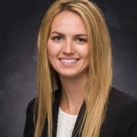 100+ perfiles de «Haley»