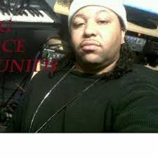 Adrian Steele's Instagram, Twitter & Facebook