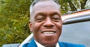 Kathleen Menefee's Instagram, Twitter & Facebook