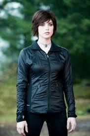 She is known for playing alice cullen in the film adaptations of stephenie meyer's twilight no. Twilight Alice And Jasper S Beginning