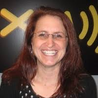 Jennifer Kinzer's Instagram, Twitter & Facebook