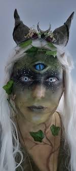 dark fairy // Happy Halloween!! 🌙🧚🏻‍♀️ what is everyone dressing up as  today?? (This look was inspired by the beautiful artwork