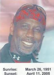 Lloyd Howard Obituary (2005)