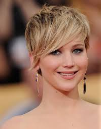 I would surely love to try this awesome bob haircut in the future. Haircuts To Avoid So You Don T Look Like A Karen It S Rosy