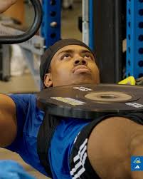 How is this not a safety? Mike Renna, Mike Hranicka and Rob Daddio bring  down Maine's QB in 1989 #100Days100Plays