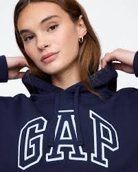 30 Years of Cozy Cool: Discover why #Gap 's Arch Logo Hoodie is more than  just a wardrobe staple, it's a global style icon. Read more on  stylishmagazine.online Photos: Courtesy of @ssilifeph @