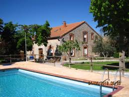 El ser un negocio en funcionamiento como casa rural. La Casona Alpau Casa Rural En Villacastin Segovia