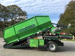 Bij van trier in tholen vindt u het grootste assortiment aan telescopische transportbanden ook wel hallenvullers genoemd, stortbakken, hoppers onder andere ook duobanden en diverse kistenvullers. Occasion Van De Week Miedema Sb Peterse Mechanisatie Facebook