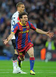 Joueur de nationalité argentine, lionel messi évolue au fc barcelone depuis la saison 2004/2005. Pin Auf Futbol Passion