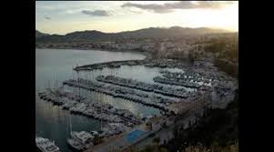 Podemos hacer las aproximaciones latitud y longitud. Puertos Puerto De Javea
