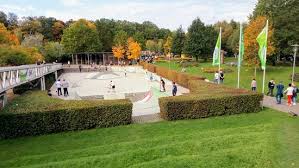 Maybe you would like to learn more about one of these? Dinosaurs Mastadons And Giant Sloths Oh My Aufnahme Von Gartenschau Kaiserslautern Tripadvisor