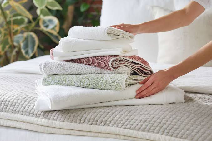 Can You Wash Sheets and Towels Together?