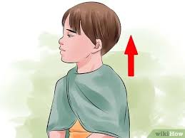 Uno dei tagli più classici e senza dubbio tra le preferenze di mamme e bambini è un taglio con rasatura sui due lati … Come Tagliare I Capelli A Un Bambino Con Immagini