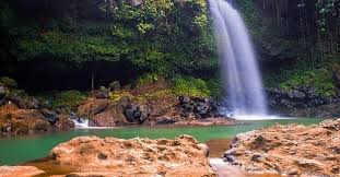 Meskipun tidak ada pantai, tempat wisata di purbalingga justru banyak yang terkenal di luar asalnya dikarenakan pengelolaan wisata yang baik. Pesona Curug Sumba Di Purbalingga Eksotis Miliki Kolam Berwarna Turqouise