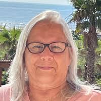 Denise Mooney's Instagram, Twitter & Facebook