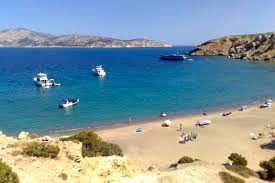 Tonele de nisip din care e formată insula provin din cordiliera australiană, un lanț muntos ce se întinde pe coasta estică a australiei. Top 10 Insule Ascunse In Marea Mediterana Yacht Sailing Holidays