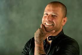 Find out when diogo nogueira is next playing live near you. Diogo Nogueira Volta A Porto Alegre Para Lancar Album Ao Vivo Gravado Na Capital Gaucha Jornal No Palco