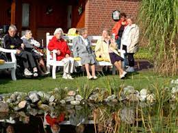Das seniorenheim besteht baulich aus drei voneinander getrennten häusern. Lotte Lemke Haus In Bremerhaven Auf Wohnen Im Alter De