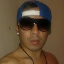 Listen to playlists featuring El Paso Del Monkey- Erick y Grupo Massore by  alfre90 online for free