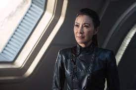 Actress star trek discovery crazy rich asians crouching tiger hidden dragon memoirs of a geisha james bond tomorrow never dies. Star Trek Discovery Bild Michelle Yeoh 27 Von 217 Filmstarts De