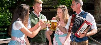 Wieder schluss mit feiern ist am ersten. Oktoberfest 2018 I Preis Fur Die Mass Bier Bei Uber 11 Euro