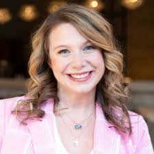 Tracy Nielsen's Instagram, Twitter & Facebook