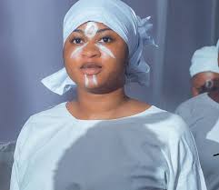 Mama Salone, de big wan den way u tell 4 rule we…. Ar hope u see how den  dae treat we 😏 dae sie yone me mot nor reach dae🤨