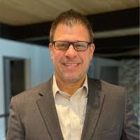 Justin Hester's Instagram, Twitter & Facebook