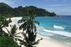 Henties bay has a peaceful, rustic atmosphere and the absence of heavy traffic, the mild climate and long stretches of unspoilt beach creates the ideal setting for a leisurely holiday with long walks, sunbathing and picnicking or a few days rest for the overseas visitor after a tiresome journey on hot and dusty roads. Namibia Beach And Coast Safari Holidays Safari Consultants