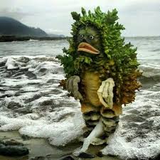 Pin By V On Fotos Bonitas 3 Japanese Monster Picture Prompts Kaiju Monsters