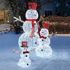 Member S Mark Crystal Beaded Twinkling Snowman Family Set Of 3 Sam S Club Christmas Lawn Decorations Christmas Yard Decorations Outdoor Christmas Decorations