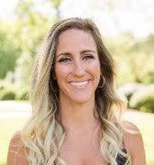 Amanda Schauer's Instagram, Twitter & Facebook