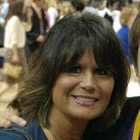 Andrea Fetters's Instagram, Twitter & Facebook