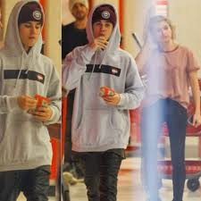A Complete Timeline Of Selena Gomez And Justin Bieber S Relationship Fashion Magazine