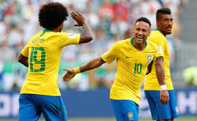 The mexican picks up a booking that will rule him out of the next match, should mexico. Willian Ressurge Neymar Deslancha E O Brasil Despacha O Mexico Esportes El Pais Brasil