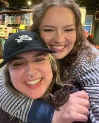 Brooklyn Allen's Instagram, Twitter & Facebook