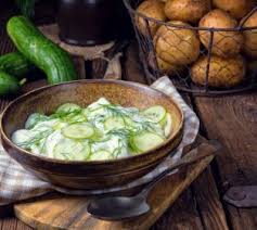 Sofralarda Fark Yaratir Salatalikli Patatesli Meze Yemek Com Yemek Tarifi Meze Tarifleri Meze Salatalikli Salata