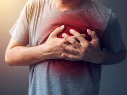 What organ is located is middle of chest under end of rib cage? Sudden Sharp Pain Under The Left Rib Reasons Other Than Heart Attack Times Of India