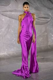 From the colour trend to know to the key piece to covet this is the vogue edit of this season's latest top 12 women's fashion trends from the catwalks spring/summer 2020. Spring 2020 Trends A Look Ahead In Fashion Celebrity Fashion Net