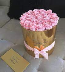 The Billion Roses Official En Instagram Baby Pink Obsession Keira Baby Billion En Instagram Keir Billion Roses Luxury Flowers Flower Box Gift