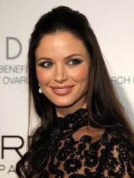 Laura Planck's Instagram, Twitter & Facebook