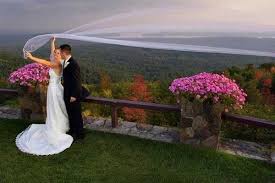 The White Mountain Hotel Resort Venue North Conway Nh Weddingwire Wedding Wire Wedding Gallery Wedding Photographers